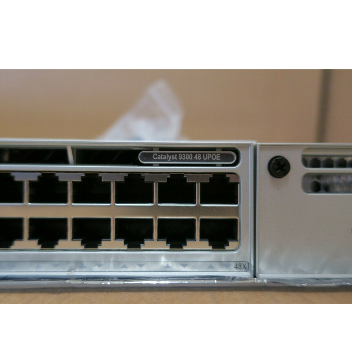 سوئیچ شبکه 48 پورت UPoE سیسکو مدل C9300-48U-A-3